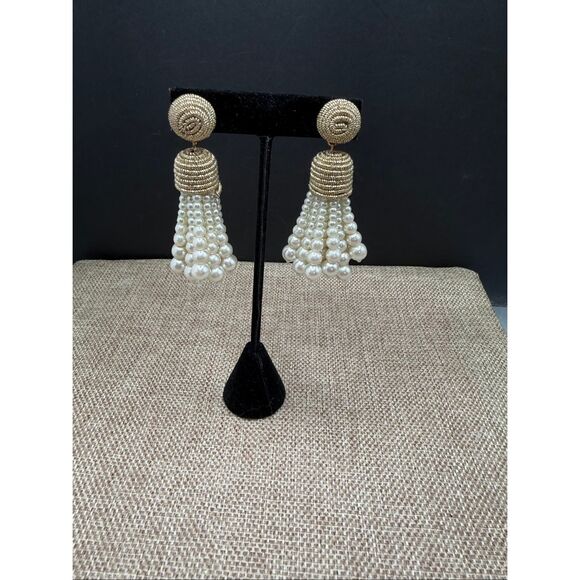 Gold & Pearl Tassel Statement Earrings Vintage-Look  Drop Design - Picture 7 of 7